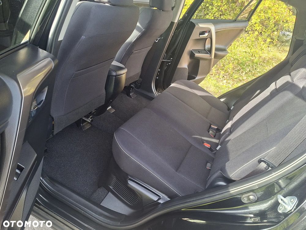 Toyota RAV4 - 28