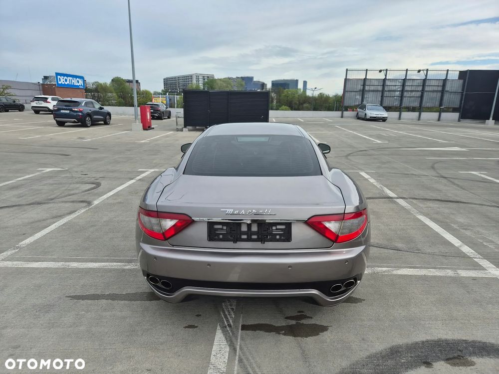 Maserati GranTurismo - 19