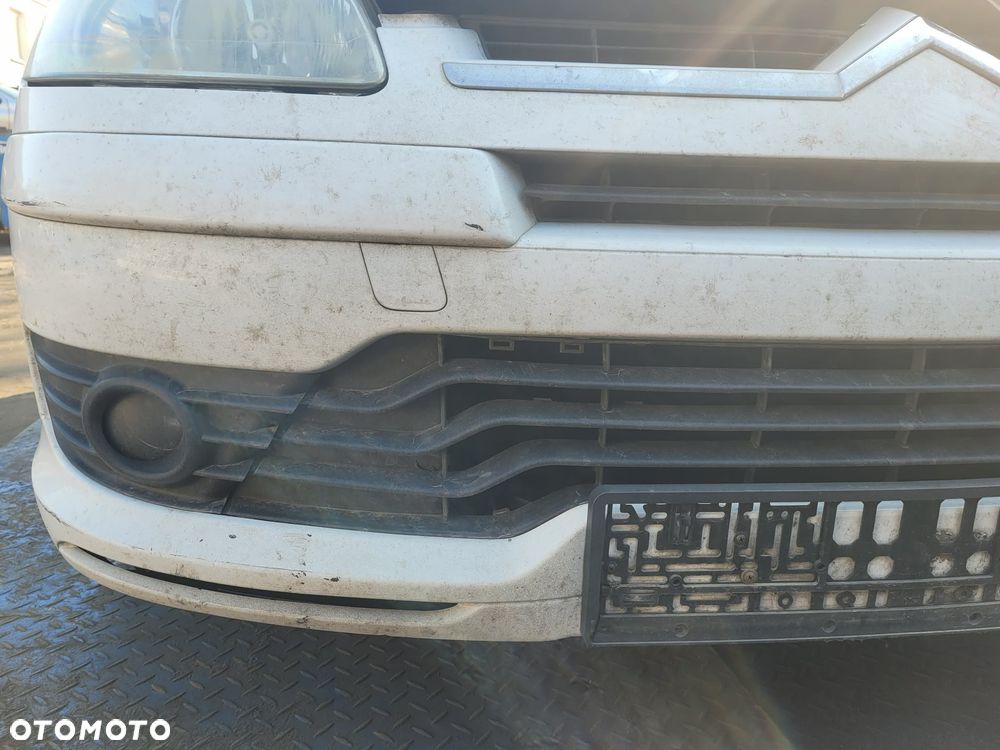 Zderzak przód Citroen C4 2008r. - 4