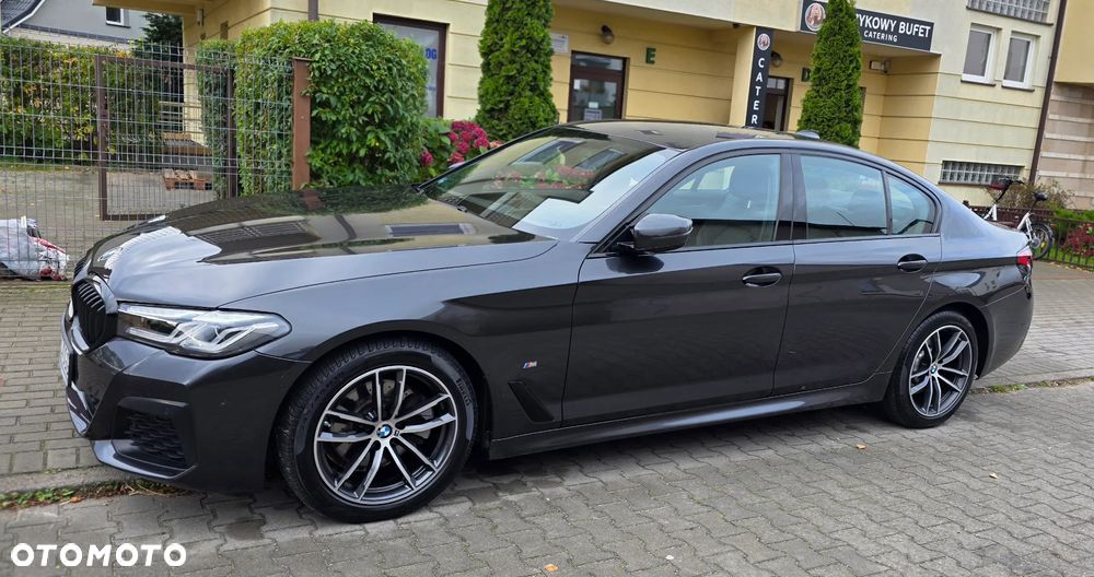 BMW Seria 5 520d xDrive M Sport sport - 15