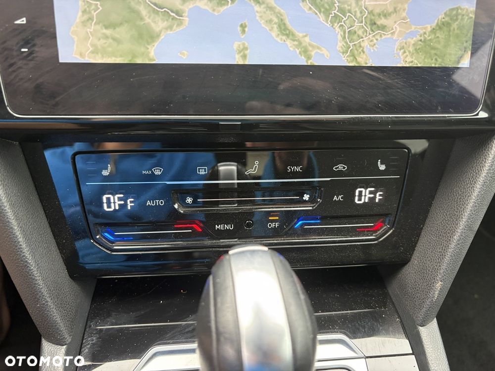 Volkswagen Arteon 2.0 TSI R-Line DSG - 32
