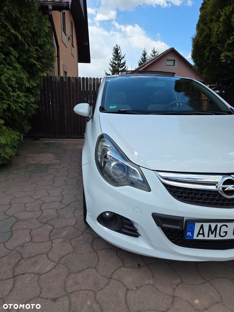 Opel Corsa - 25