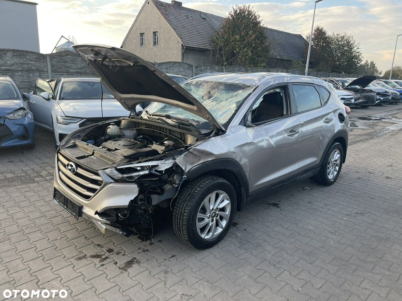 Hyundai Tucson blue 1.7 CRDi 2WD Style - 4