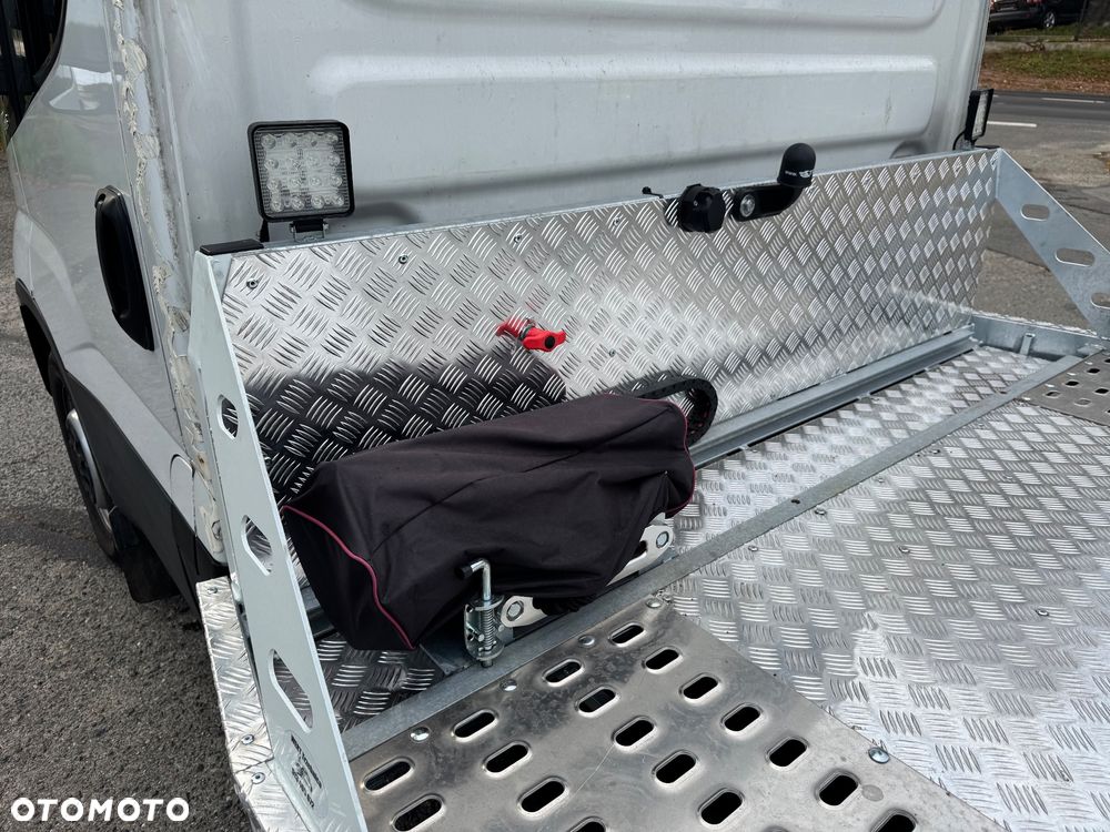 Iveco 35S18 - 10