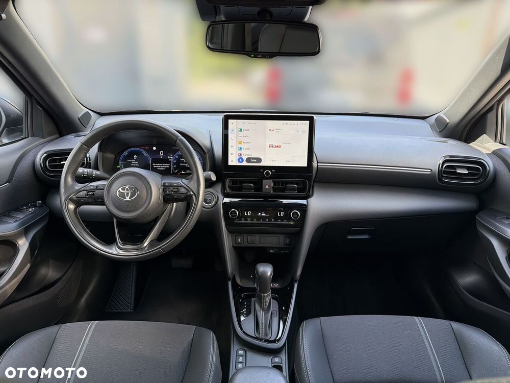 Toyota Yaris Cross Hybrid 1.5 Executive - 12