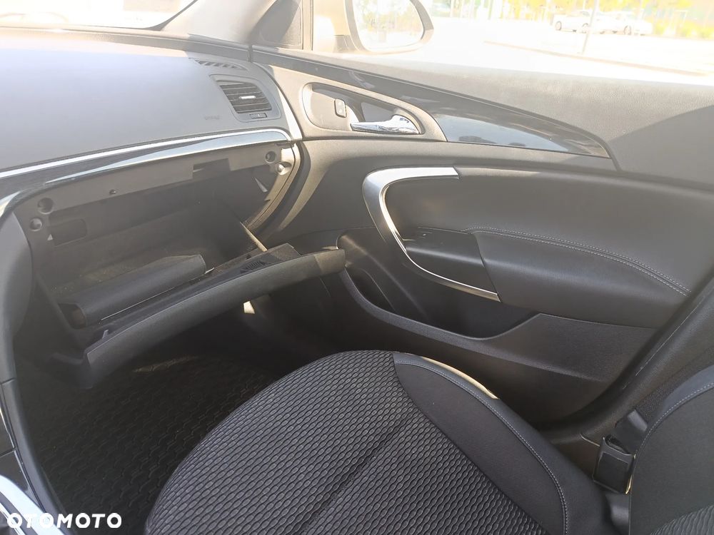 Opel Insignia 2.0 CDTI - 16