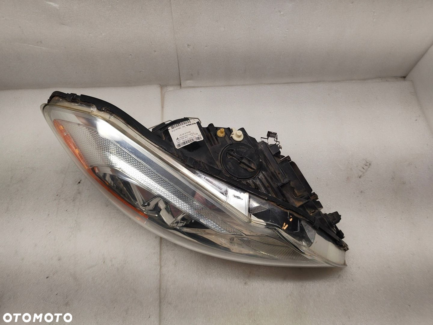 Volvo C70 LIFT USA Przód strona prawa SOCZEWKA ZW 31214790 - 4