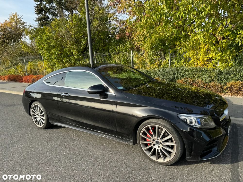 Mercedes-Benz Klasa C 300 9G-TRONIC - 6