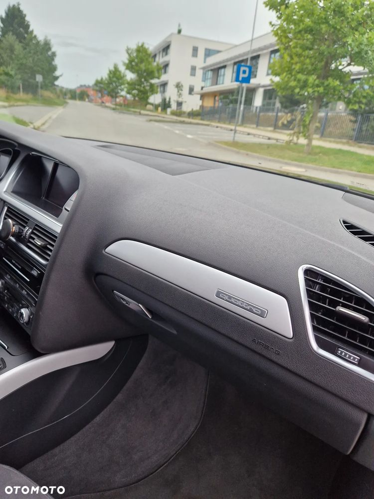 Audi A4 Avant 2.0 TDI Quattro S tronic - 12