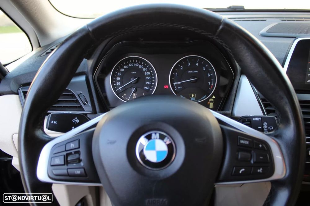 BMW 225xe Active Tourer Line Luxury - 20