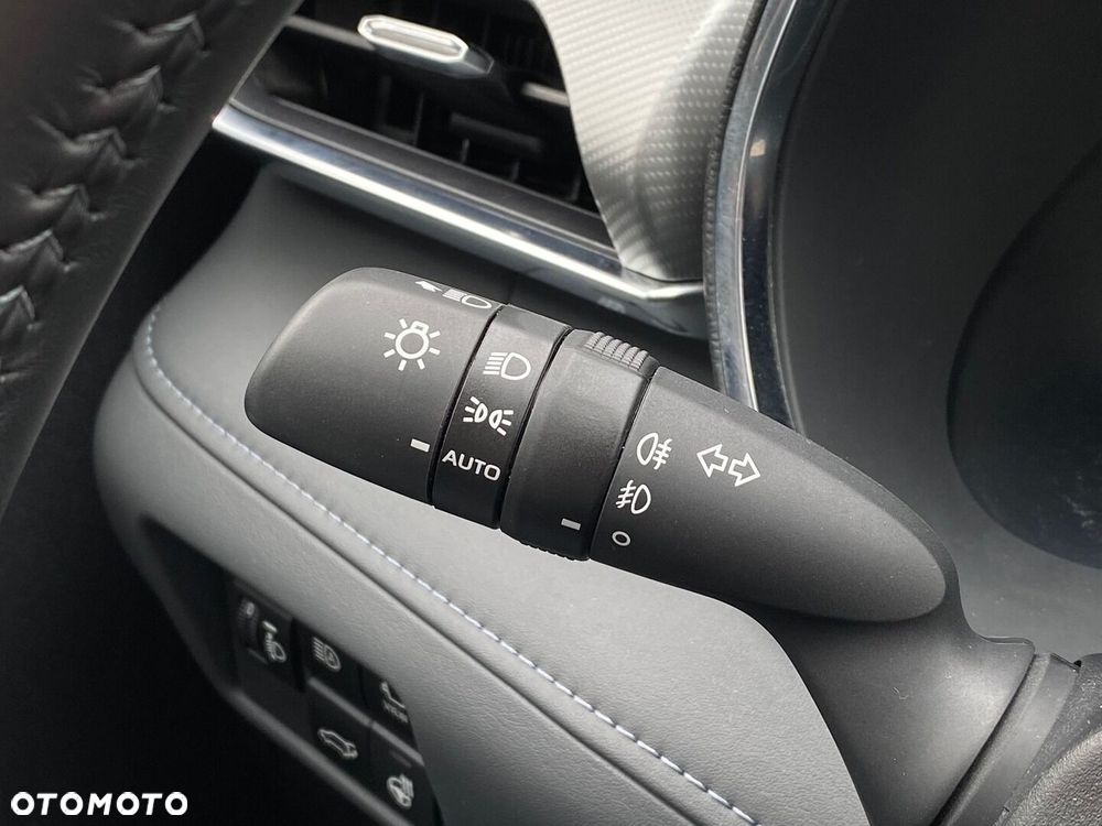 Toyota Highlander 2.5 Hybrid Executive Style - 32