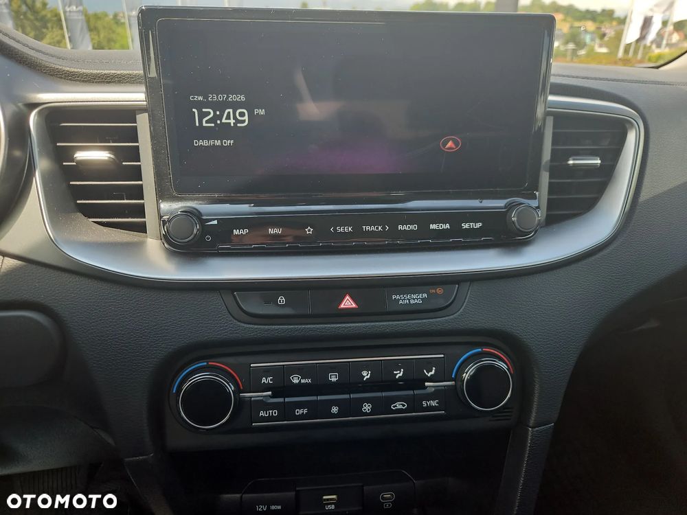 Kia Ceed 1.5 T-GDI M DCT - 10