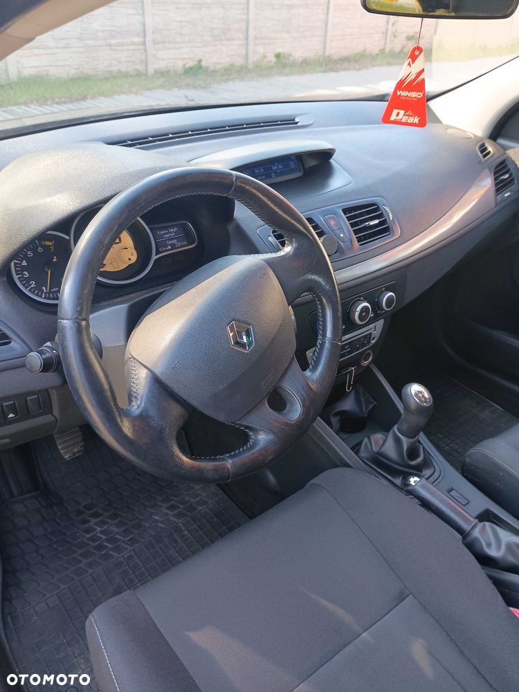Renault Megane - 8