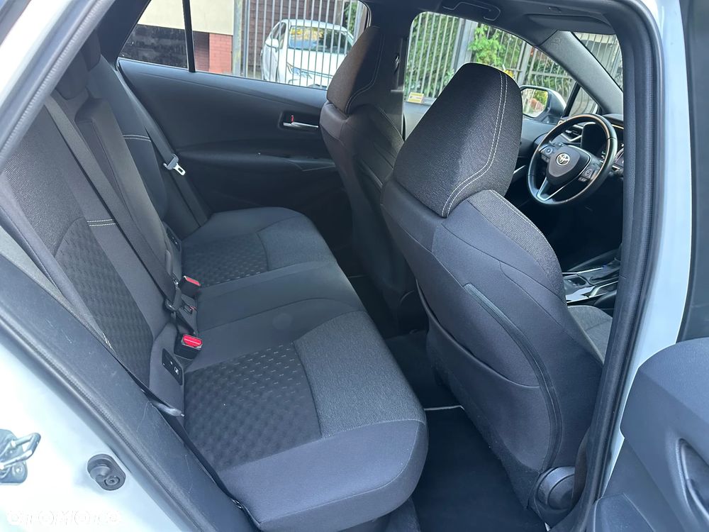 Toyota Corolla 1.8 Hybrid Comfort - 14