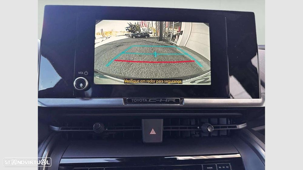 Toyota C-HR - 14