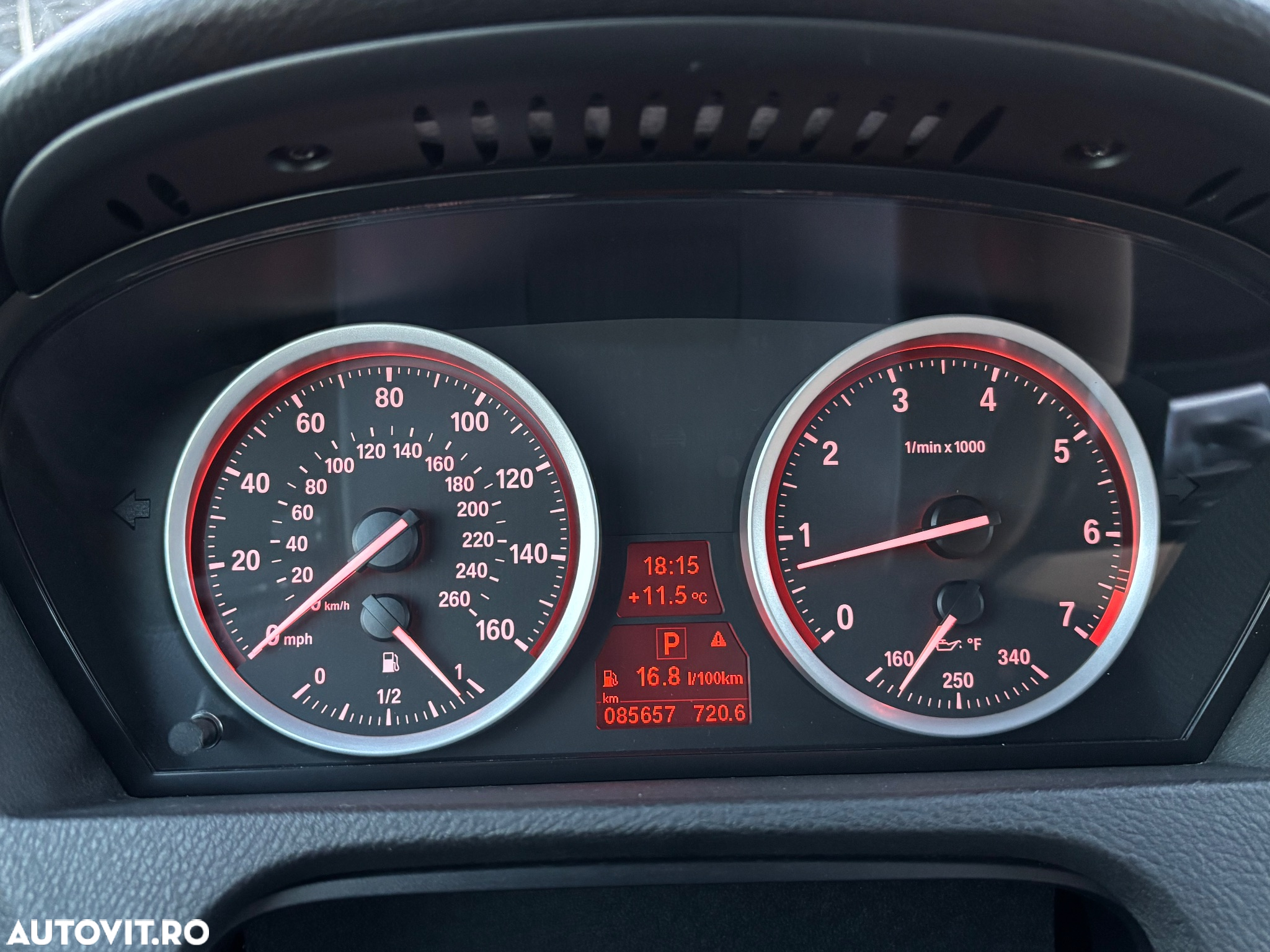 BMW X6 xDrive50i - 16