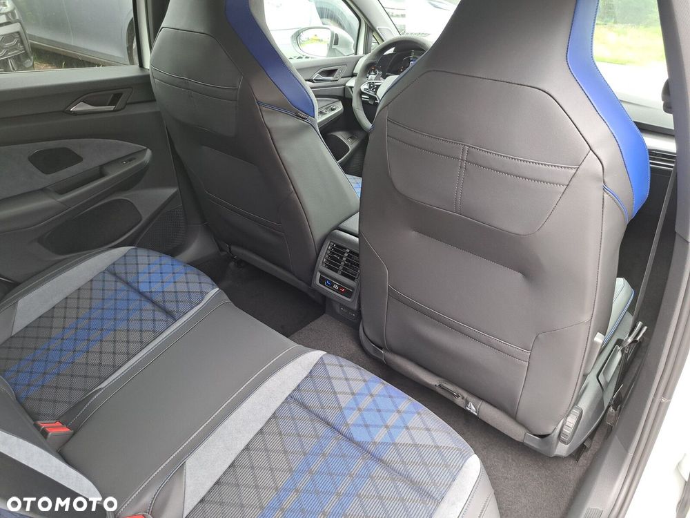 Volkswagen Golf Variant 2.0 TSI 4Motion R - 17