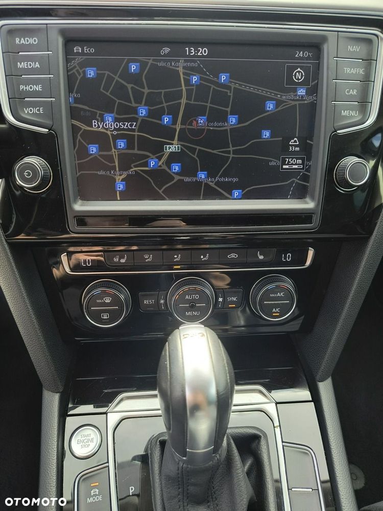 Volkswagen Passat 2.0 TSI BMT 4Mot Highline DSG - 9