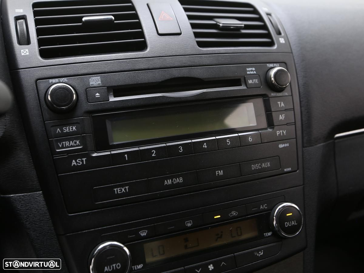Toyota Avensis SW - 20