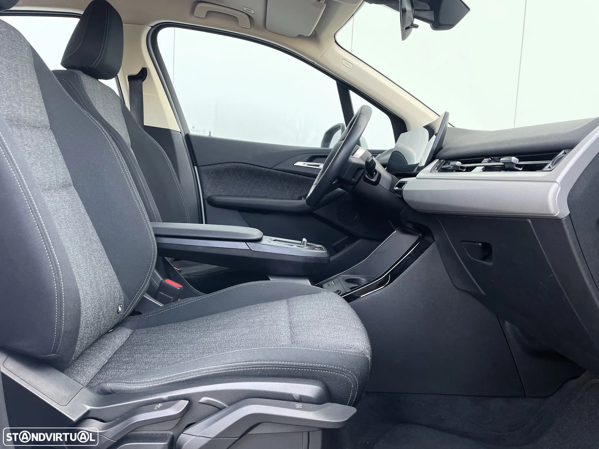 BMW 225xe Active Tourer e xDrive - 34