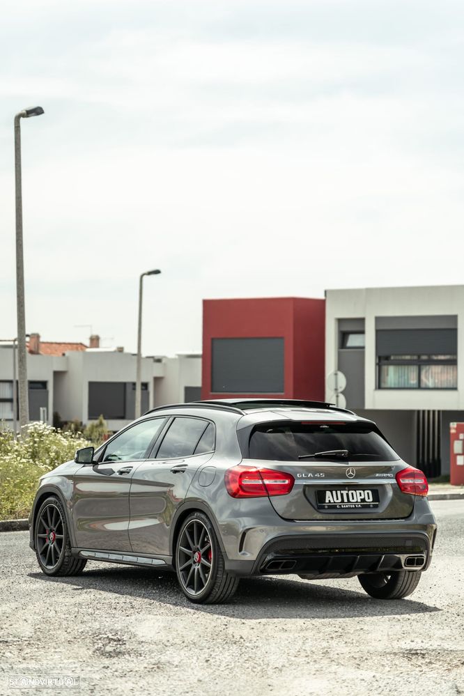 Mercedes-Benz GLA 45 AMG 4-Matic - 34