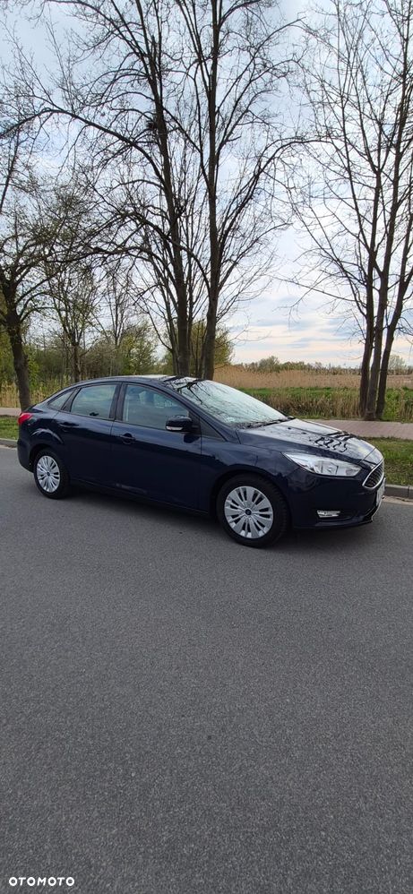 Ford Focus 1.6 Trend - 24