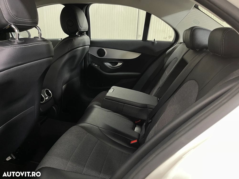 Mercedes-Benz C 200 7G-TRONIC Avantgarde - 12