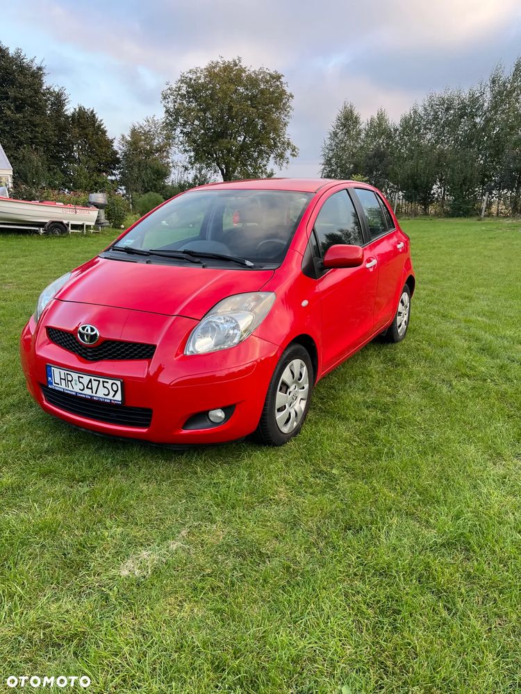 Toyota Yaris 1.33 2010 - 1