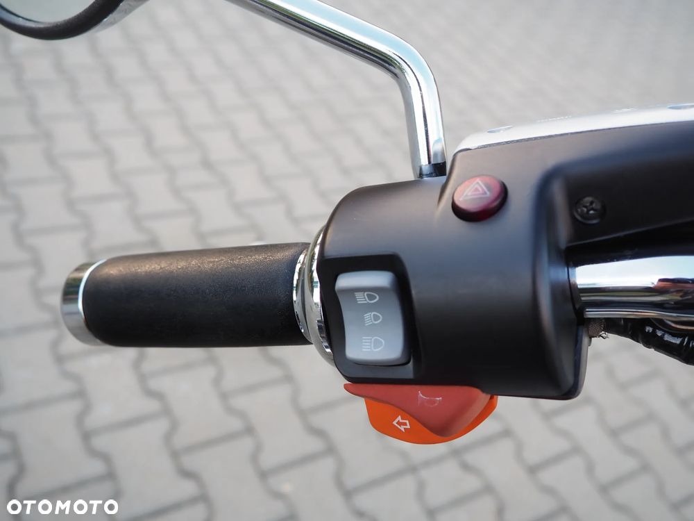 BMW R - 38
