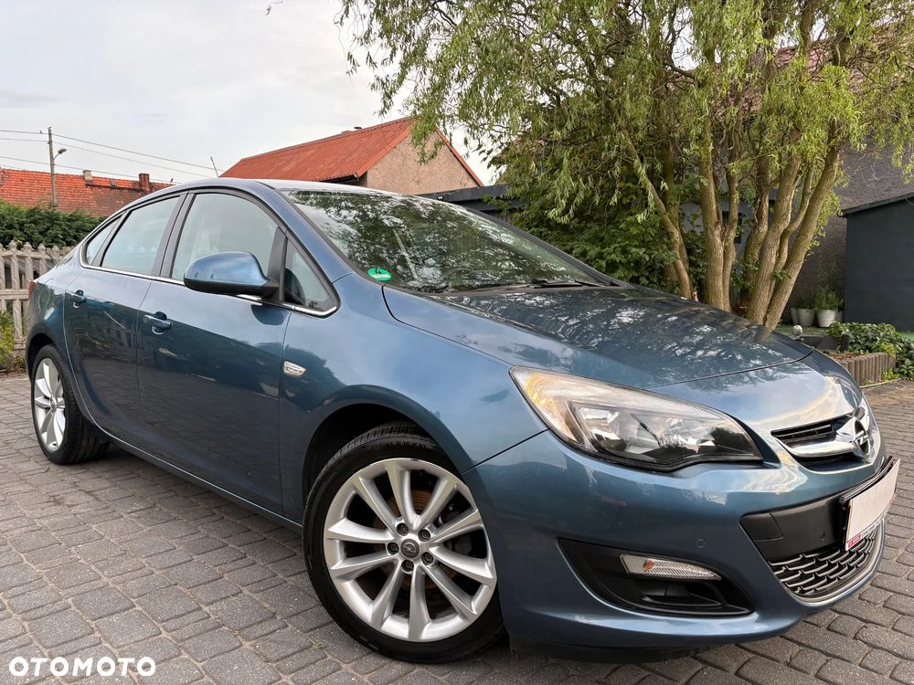 Opel Astra 1.4 Turbo Active - 25
