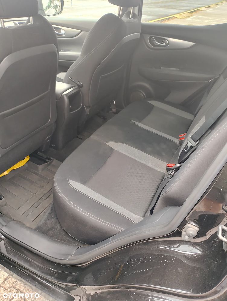 Nissan Qashqai - 17