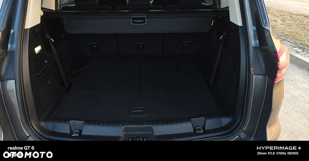 Ford S-Max 2.0 EcoBlue Titanium - 17