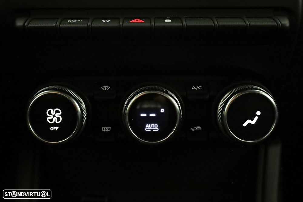 Renault Captur 1.0 TCe Techno Bi-Fuel - 12