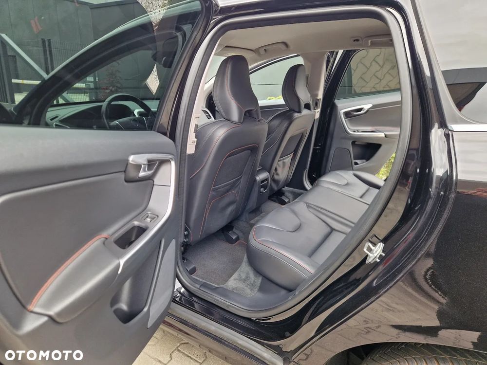 Volvo XC 60 D3 Geartronic Ocean Race - 19