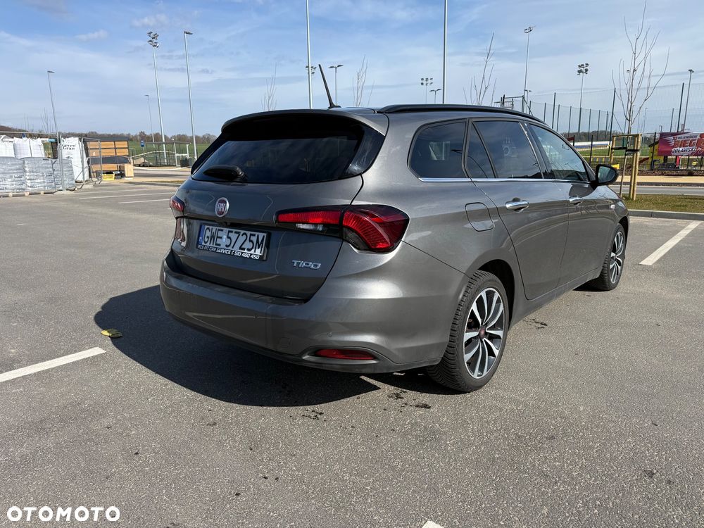 Fiat Tipo 1.6 MultiJet 16v Lounge - 5