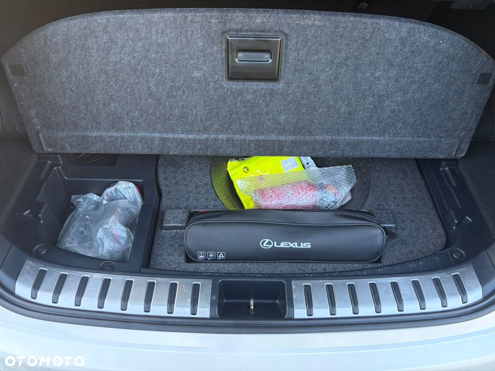 Lexus NX 200t F Sport AWD - 11