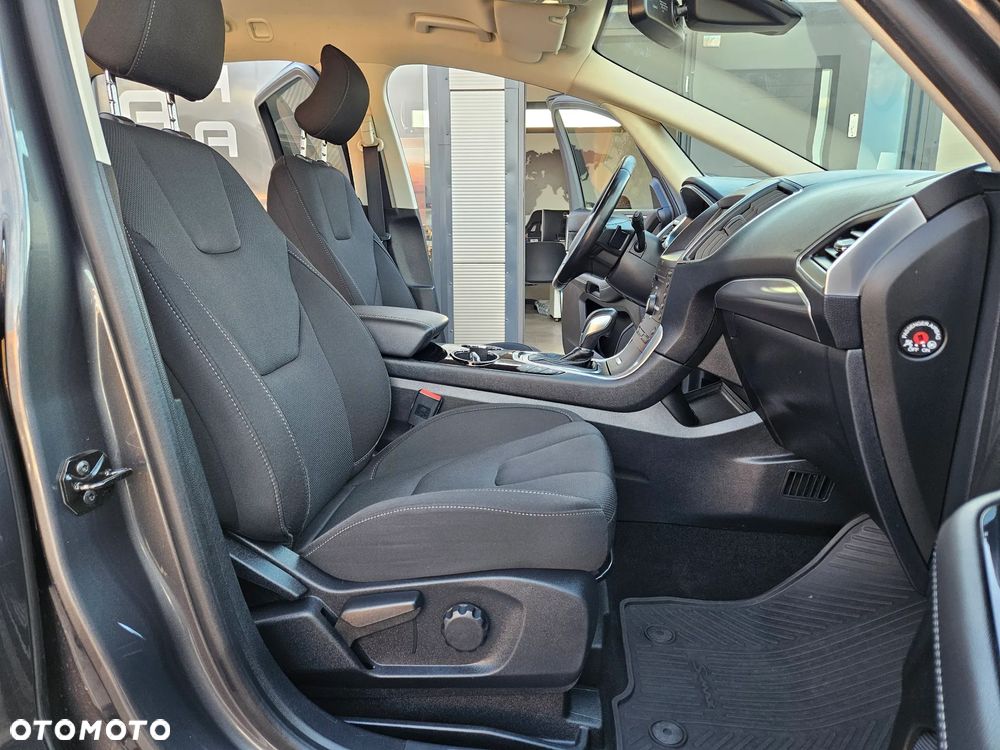 Ford S-Max 2.0 TDCi Titanium PowerShift - 11