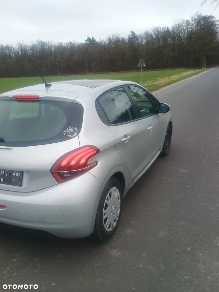 Peugeot 208 PureTech 82 Stop & Start Signature - 2