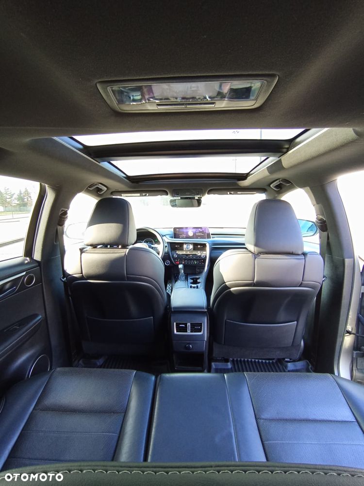 Lexus RX - 15
