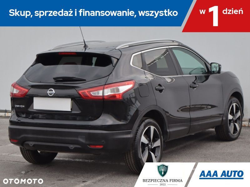 Nissan Qashqai - 7