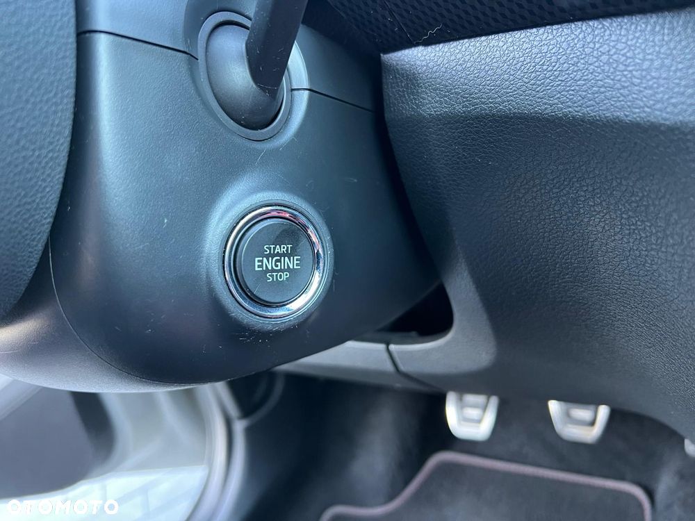 Skoda Fabia 1.2 TSI Monte Carlo - 28