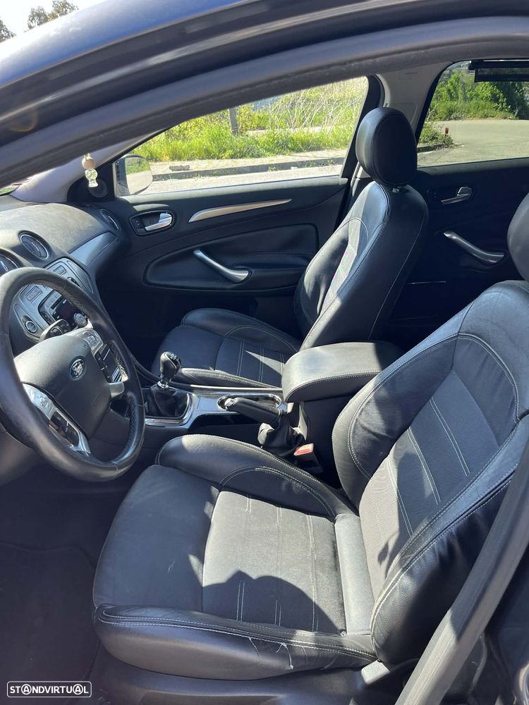 Ford Mondeo SW 2.0 TDCi Titanium - 13
