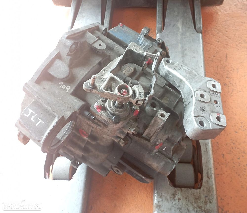 Caixa de Velocidade VW Touran/Seat Altea XL/Leon 1P 2.0 Tdi Ref: JLT - 3