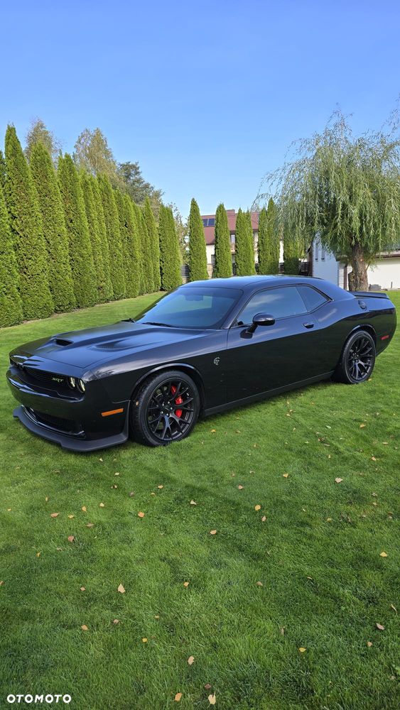 Dodge Challenger - 6