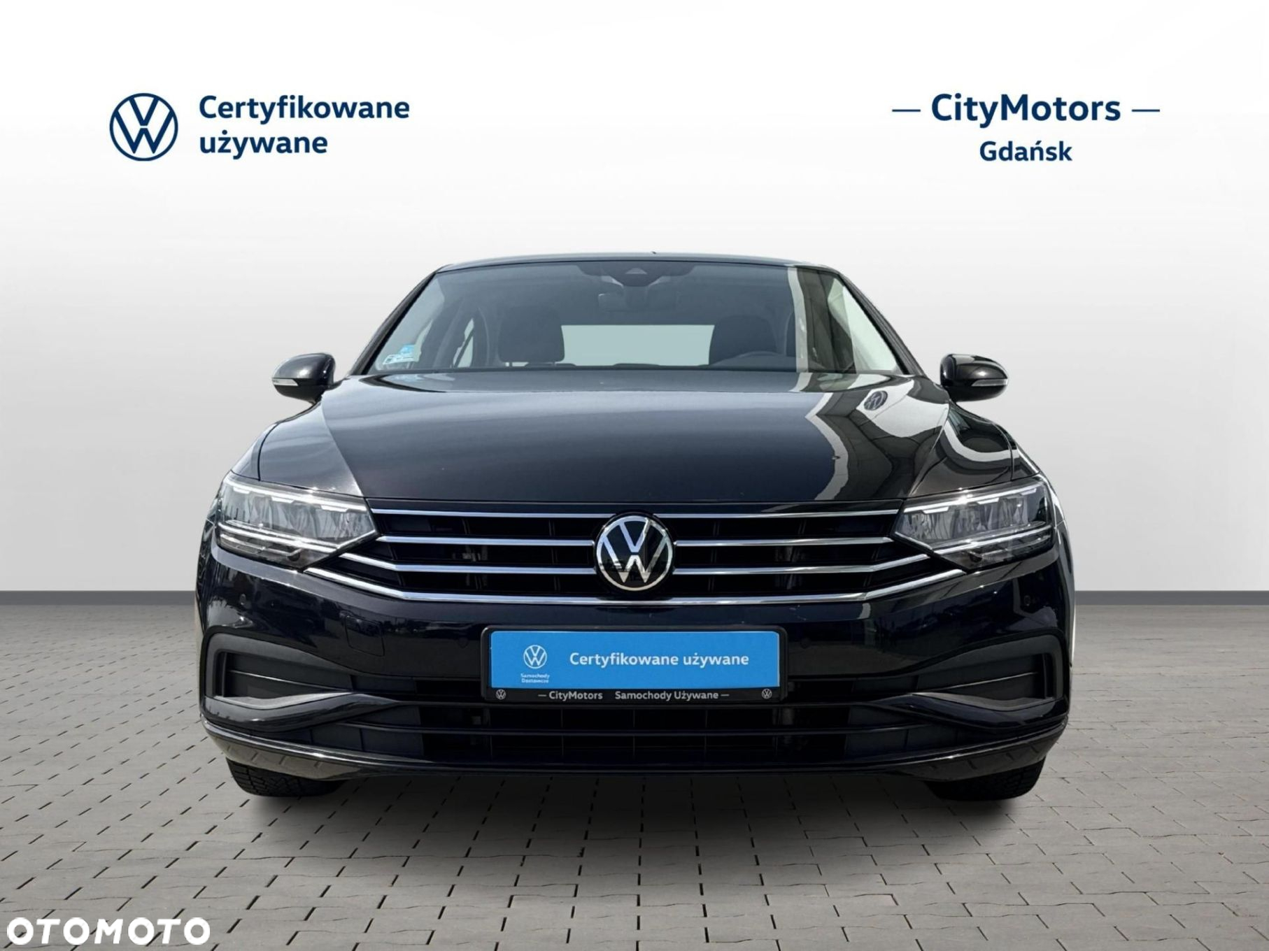 Volkswagen Passat - 8