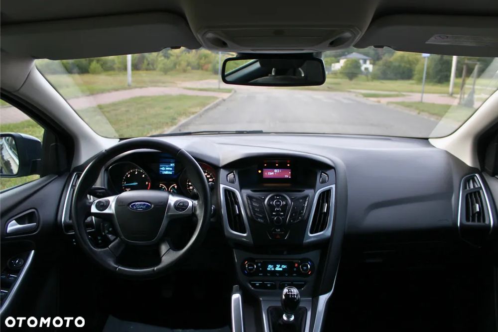 Ford Focus 1.6 TDCi Ambiente - 27