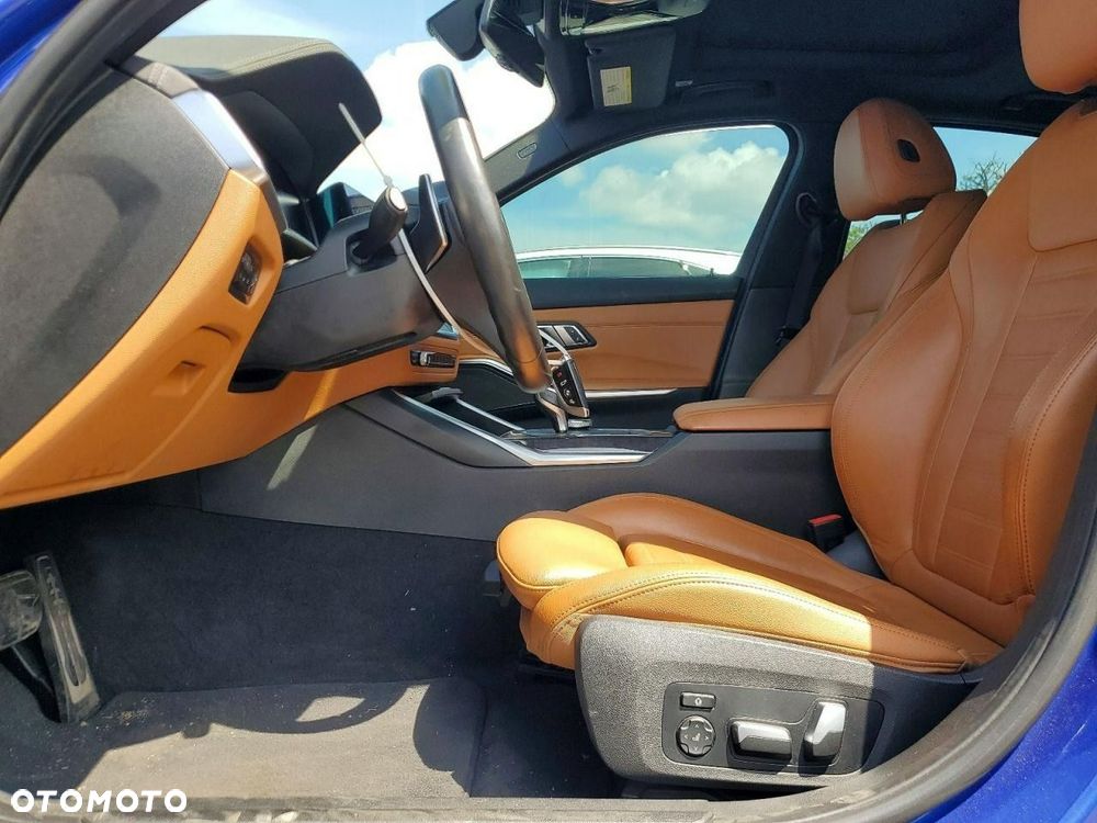 BMW Seria 3 330i xDrive M Sport - 7