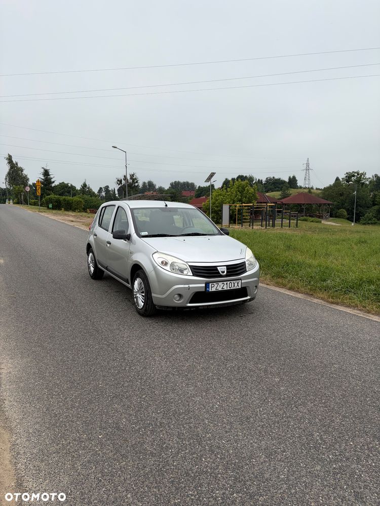 Dacia Sandero 1.2 16V Laureate - 4