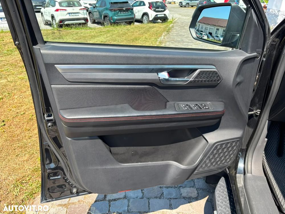 JAC T8 - 10
