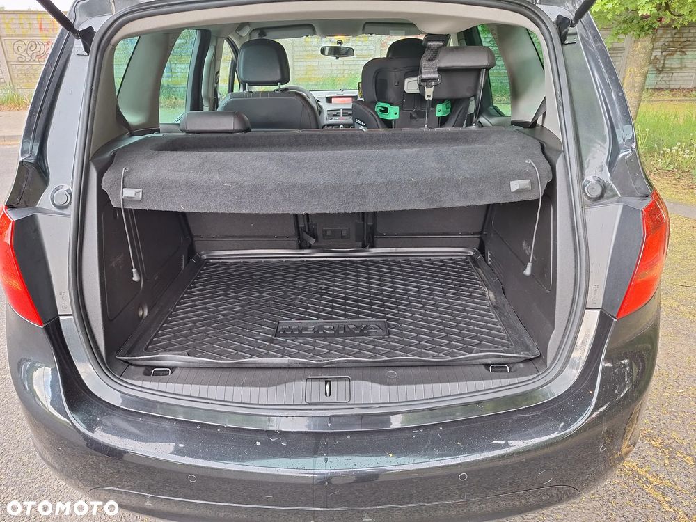 Opel Meriva - 12